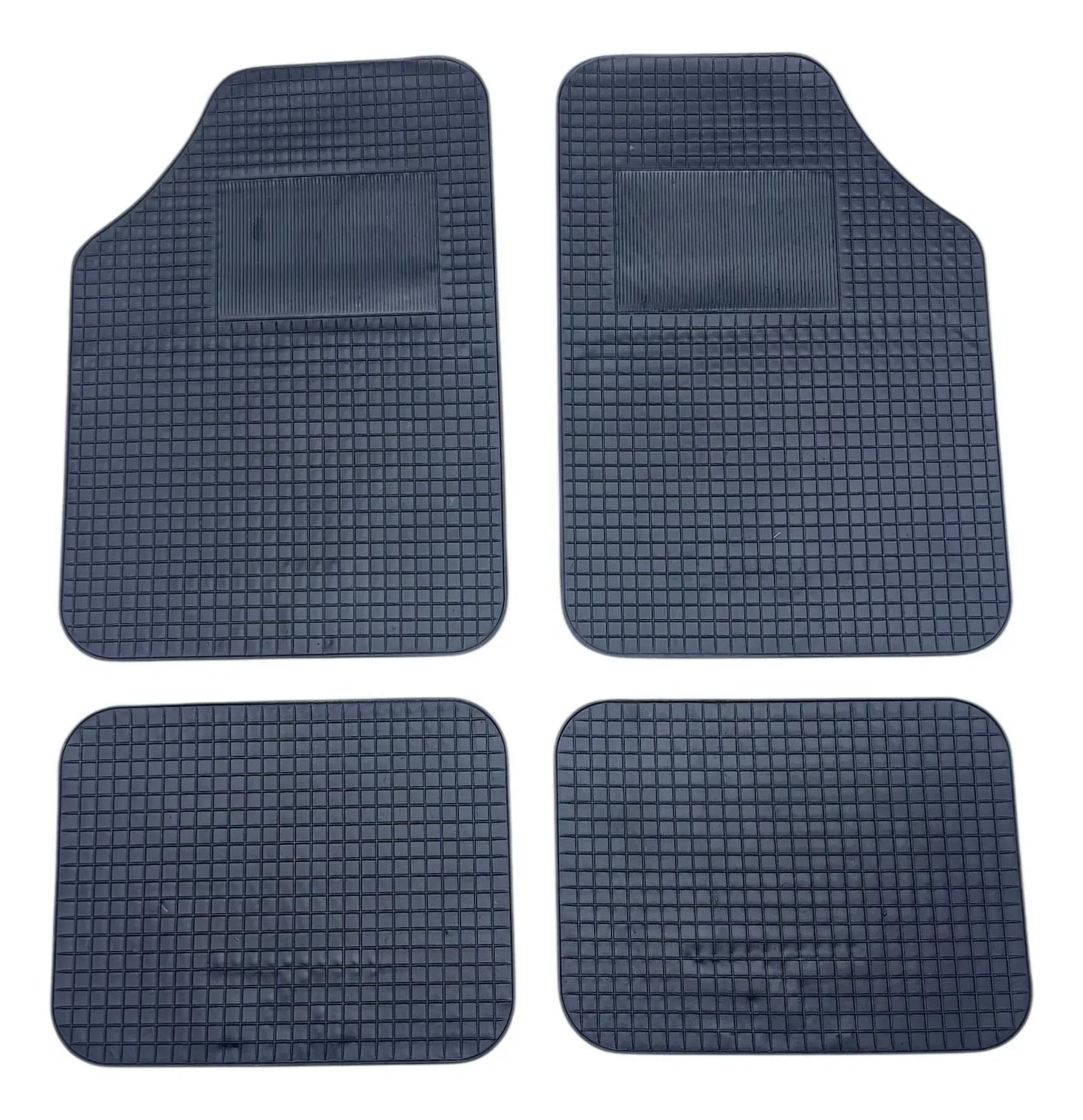 Alfombras 3 piezas + Cubre volante y cubre cinto